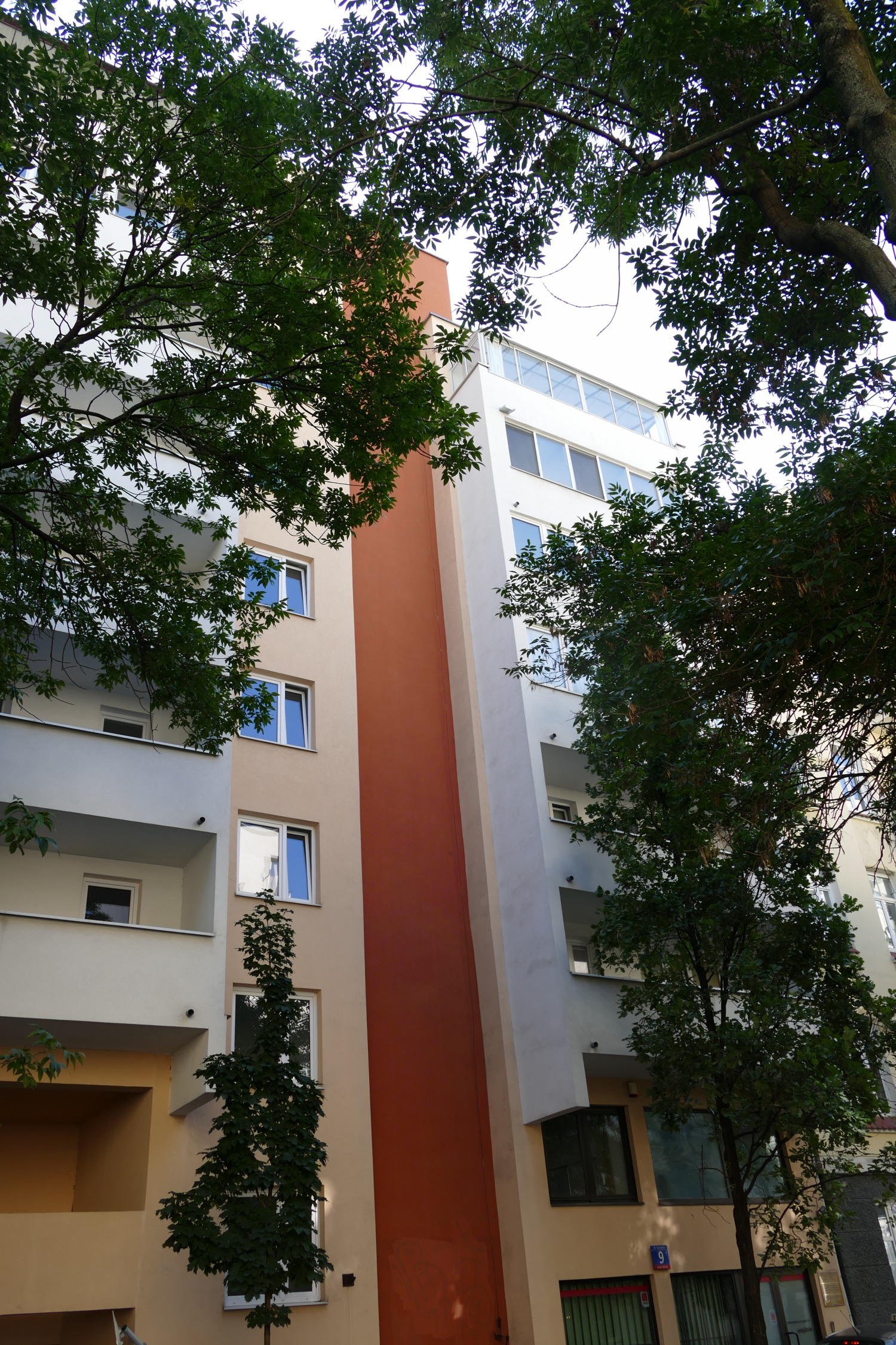 Zdjęcie architektury budynku Budynek mieszkalno-usługowy